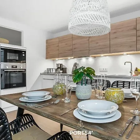 Peppers Apartment, אולפניץ