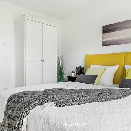 בית נופש Peppers Apartment, *