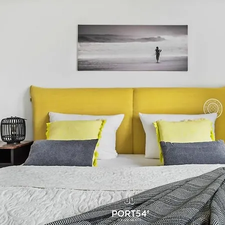בית נופש Peppers Apartment, *