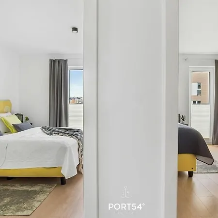 Peppers Apartment,