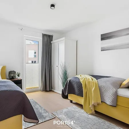 Peppers Apartment, *